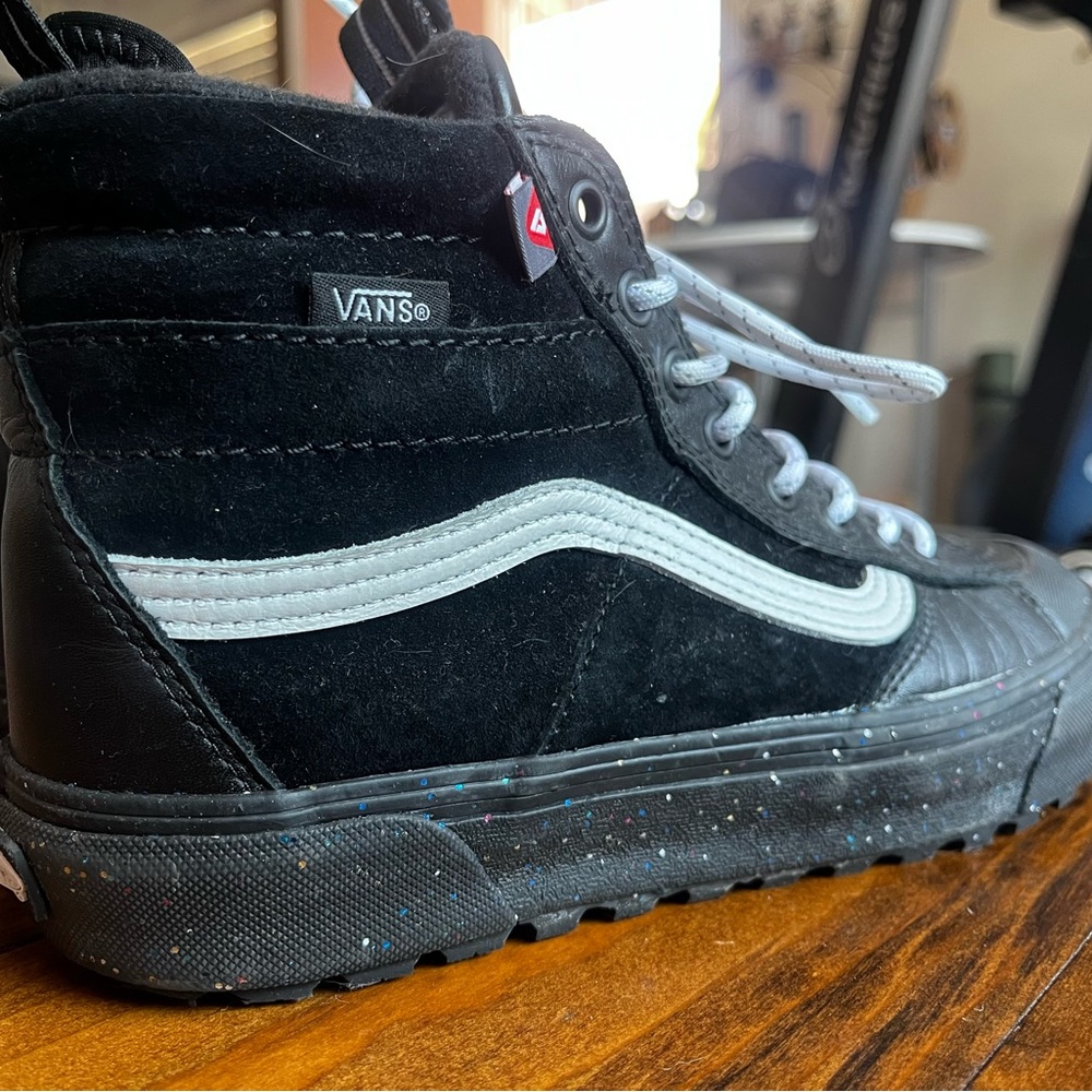 VANS MTE Black Glitter Sneakers